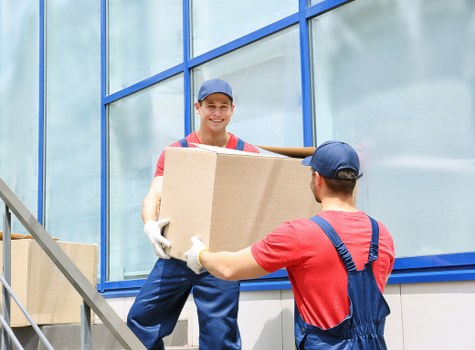 Roehampton man and van service for furniture and small moves