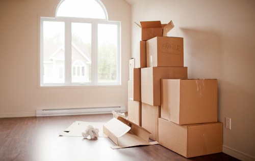 Load-based moving quote example for a Roehampton flat